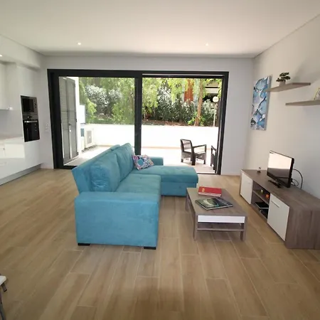 T1 Bellevue Terrace *
