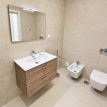 T1 Bellevue Terrace Портиман