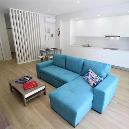 T1 Bellevue Terrace *